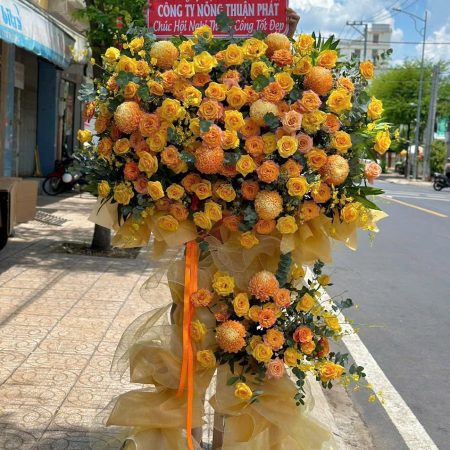 Top Mẫu Hoa Khai Trương Bình Phước 2 tầng sang trọng